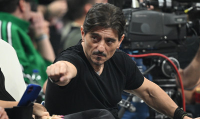 Η εύλογη απορία του Δημήτρη Γιαννακόπουλου για τα υβριστικά στο ΣΕΦ