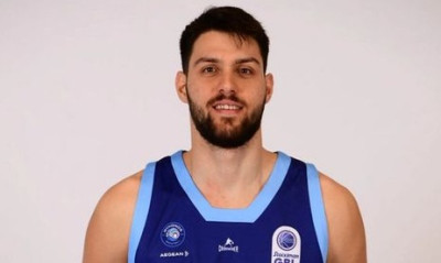 Stoiximan GBL: Η Μύκονος ανακοίνωσε το τέλος του δανεισμού του Τσάμη