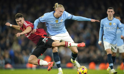 Premier League: Επανέναρξη με ντέρμπι του Μάντσεστερ! – Όλες οι μεταδόσεις της ημέρας (17/01)