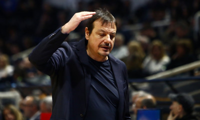 Αταμάν: «Δε ξέρω τι να κάνω με κάποιους παίκτες»