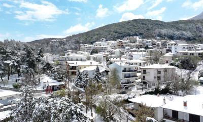 Καιρός: Χιόνια, βροχές και θυελλωδεις άνεμοι έως 8 μποφόρ
