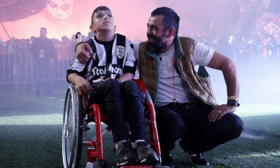 ΠΑΟΚ: Το σπαρακτικό μήνυμα του μικρού Γιάννη - «Χάσαμε άδικα τα αδέλφια μας στον δρόμο»