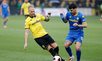 Super League: Δύσκολη έξοδο στο Αγρίνιο έχει ο Άρης | Το τηλεοπτικό πρόγραμμα του Σαββάτου (31/01)