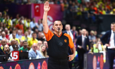 Μπελόσεβιτς στο Telekom Center, Πέρεζ στο Ντουμπάι