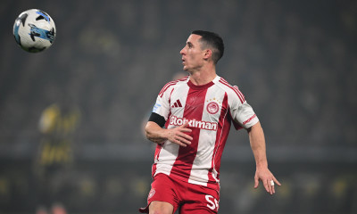 Ολυμπιακός: Την Πέμπτη (12/02) απολογείται ο Ποντένσε για την... ομπρέλα στον αγώνα με την ΑΕΚ