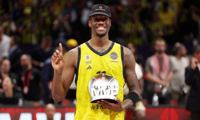 «Βόμβα» από το Ισραήλ: «Ο Χέιζ-Ντέιβις υπέγραψε στην Χάποελ Τελ Αβίβ λόγω Ιτούδη»