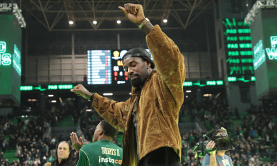 «Τρέλα» Λεσόρ στην κοπή πίτας του συνδέσμου του Βύρωνα