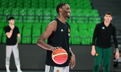 Παναθηναϊκός AKTOR: Το βίντεο με τον Νάιτζελ Χέιζ-Ντέιβις στην πρώτη του προπόνηση