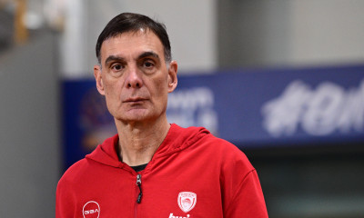 Μπαρτζώκας: Η απάντηση για Μιλουτίνοφ και Τζόουνς ενόψει τελικού με Παναθηναϊκό AKTOR