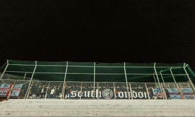 Κρίσταλ Πάλας: Πρόστιμο 50.000 λιρών για το πανό κατά του Βαγγέλη Μαρινάκη