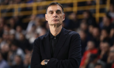 Final 8: «Μπαρτζώκα αλάνι για πάντα στο λιμάνι», φώναζαν οι Παναθηναϊκοί