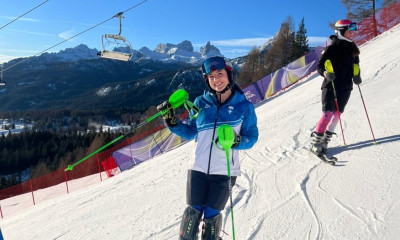 Χειμερινοί Ολυμπιακοί Αγώνες: Η Μαρία Ελένη Τσιόβολου σημαιοφόρος στην τελετή λήξης