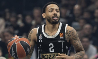 Ο Κάρλικ Τζόουνς επιστρέφει στη δράση με την Παρτίζαν