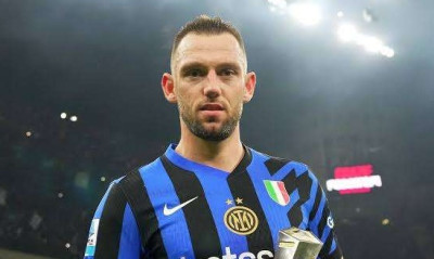 Ολυμπιακός: Προτάθηκε ο Στέφαν Ντε Φράι σύμφωνα με τούρκο δημοσιογράφο