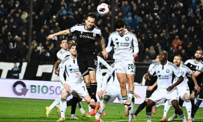 Πρώτη η ΑΕΚ, με... προβάδισμα στα play offs ο ΠΑΟΚ - Ο απολογισμός στα ντέρμπι και η μάχη του τίτλου