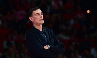 Ολυμπιακός: Ομιλία Μπαρτζώκα σε παίκτες - «Μετά τον Παναθηναϊκό δείχνουμε εφησυχασμό»