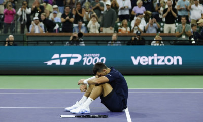 Indian Wells: Αποκλείστηκε ο Τζόκοβιτς, συνεχίζουν Αλκαράθ και Σβιάτεκ