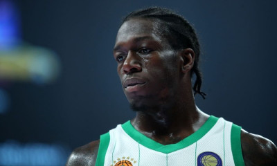 Πένθος για τον Κέντρικ Ναν: Στις ΗΠΑ για την κηδεία της γιαγιάς του - Πότε επιστρέφει