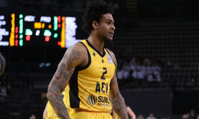 ΑΕΚ: Με τον Μπράουν η αποστολή για τον αγώνα με την Άλμπα