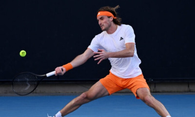 Τσιτσιπάς: Η… κατηφόρα τον άφησε εκτός ATP Βαρκελώνης