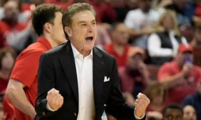 March Madness: Πιτίνο και Λιοτόπουλος συνεχίζουν ακάθεκτοι στους «16» (vid)