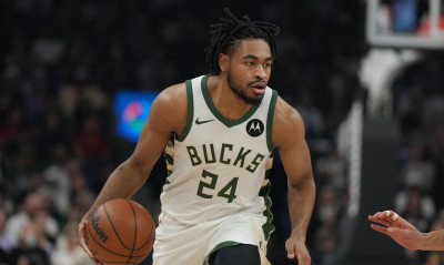 NBA: Έκπληξη από Μπακς - Αποδέσμευσαν τον Τόμας