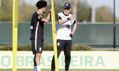 Αντσελότι: «Τέσσερις θέσεις κενές στη λίστα»