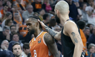 Βαλένθια: Νοκ άουτ ο Μοντέρο με πρόβλημα στο χέρι από το φάουλ του Φουρνιέ