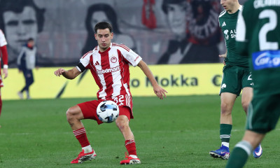 Ολυμπιακός – ΑΕΚ: Ξανά στη διάθεση του Μεντιλίμπαρ ο Έσε, κρίνεται η συμμετοχή του στο ντέρμπι