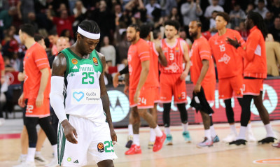 Το κεφάλι κάτω μέχρι… χθες