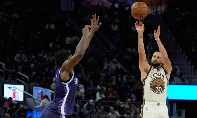 NBA: Επιστροφή Κάρι, εύκολα οι Θάντερ τους Λέικερς και ηγετικός Λέοναρντ - Τα αποτελέσματα