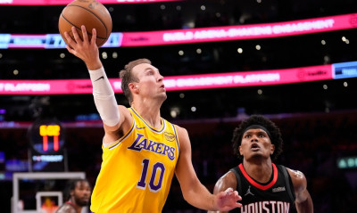 NBA: Επικοί Λέικερς «καθάρισαν» τους Ρόκετς για το 1-0 - Νίκες για Καβαλίερς, Νικς και Νάγκετς