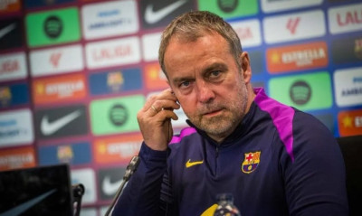 Έξαλλος ο Φλικ με τη διαιτησία: «Χρειάζομαι μια εξήγηση»