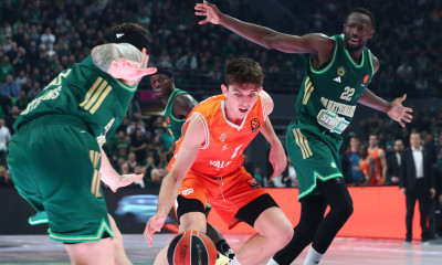 Βαλένθια: Δήλωσε συμμετοχή στο NBA ντραφτ ο Ντε Λαρέα