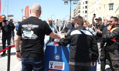 Τελικός Κυπέλλου, ΠΑΟΚ – ΟΦΗ: Παρέα οι οπαδοί των ομάδων λίγες ώρες πριν το μεγάλο παιχνίδι