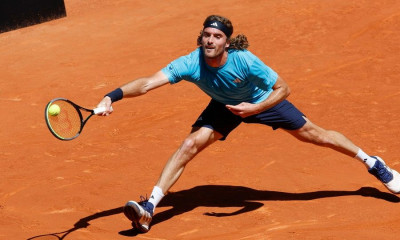 Τένις: Ήττα και στο διπλό για τον Στέφανο Τσιτσιπά