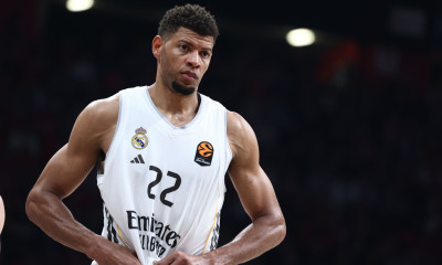 Ρεάλ: Ρήξη έσω πλαγίου στο γόνατο ο Ταβάρες, χάνει το υπόλοιπο των play-offs