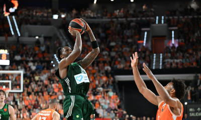 Ο Χέιζ-Ντέιβις της έκλεισε το... σπίτι και τώρα ελάτε στο Telekom Center