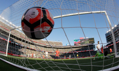 Το Μουντιάλ του λαού «πέθανε» στα ταμεία της FIFA