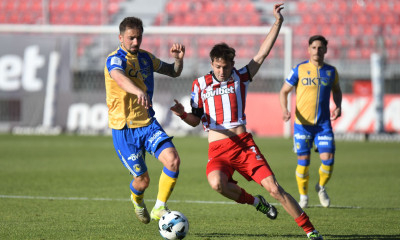 Super League: «Τελικός» παραμονής στην Τρίπολη για Αστέρα και Πανσερραϊκό