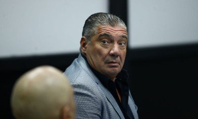 Ραζνάτοβιτς: «Δεν έχω μιλήσει με την Μπαρτσελόνα ούτε εγώ ούτε ο Ναβάρο»