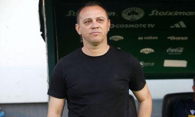 Αναλαμβάνει την Ελλάς Σύρου ο Θανάσης Στάικος