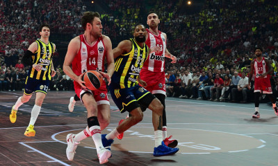 Live: Ολυμπιακός - Φενέρμπαχτσε