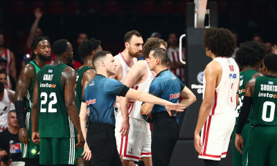Το 75-27, που έχει ξεκάθαρη υπογραφή, περιγράφει τη σήψη του ελληνικού μπάσκετ