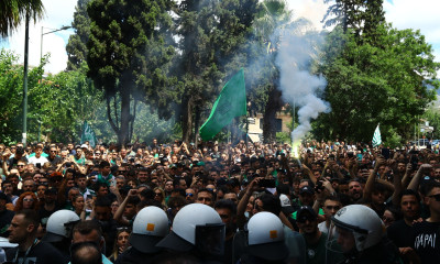 Παναθηναϊκός: Αποθέωση των «πράσινων» πριν από την αναχώρηση για το ΣΕΦ - 3000 κόσμος στο ξενοδοχείο