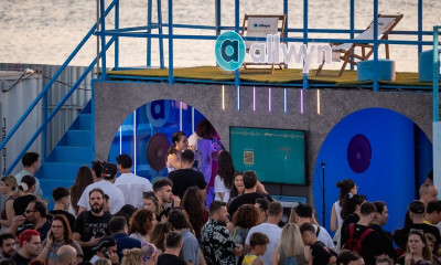 Οι fans των Pet Shop Boys αποκαλύπτονται στην Allwyn (vid)