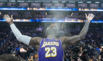 Θυμάσαι πώς ήταν ο LeBron James στο πρώτο 2Κ που εμφανίστηκε;