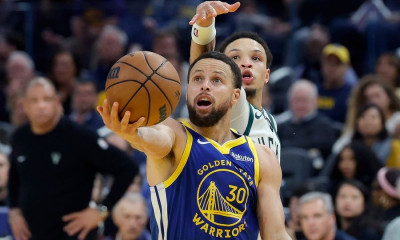 NBA: Οι Σέλτικς εξετάζουν το «μπαμ» με τον Στεφ Κάρι