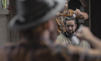 Η αντρική περιποίηση έγινε η απαραίτητη τελευταία «στάση» πριν τις διακοπές