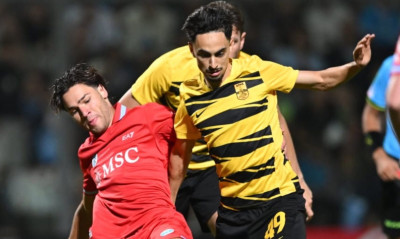 Νάπολι – Άρης 6-2: Ανταγωνιστικός για ένα ημίχρονο, παραδόθηκε στο δεύτερο μέρος